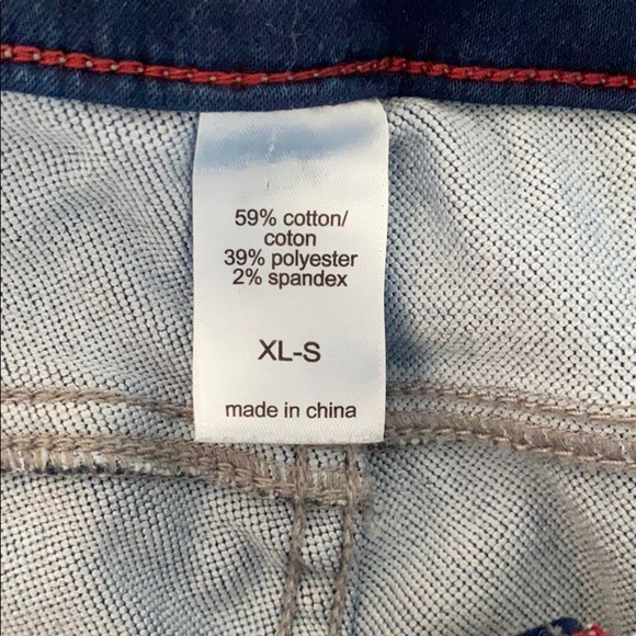 Maurices dark blue jeggings. Size XL-Short - Picture 3 of 5